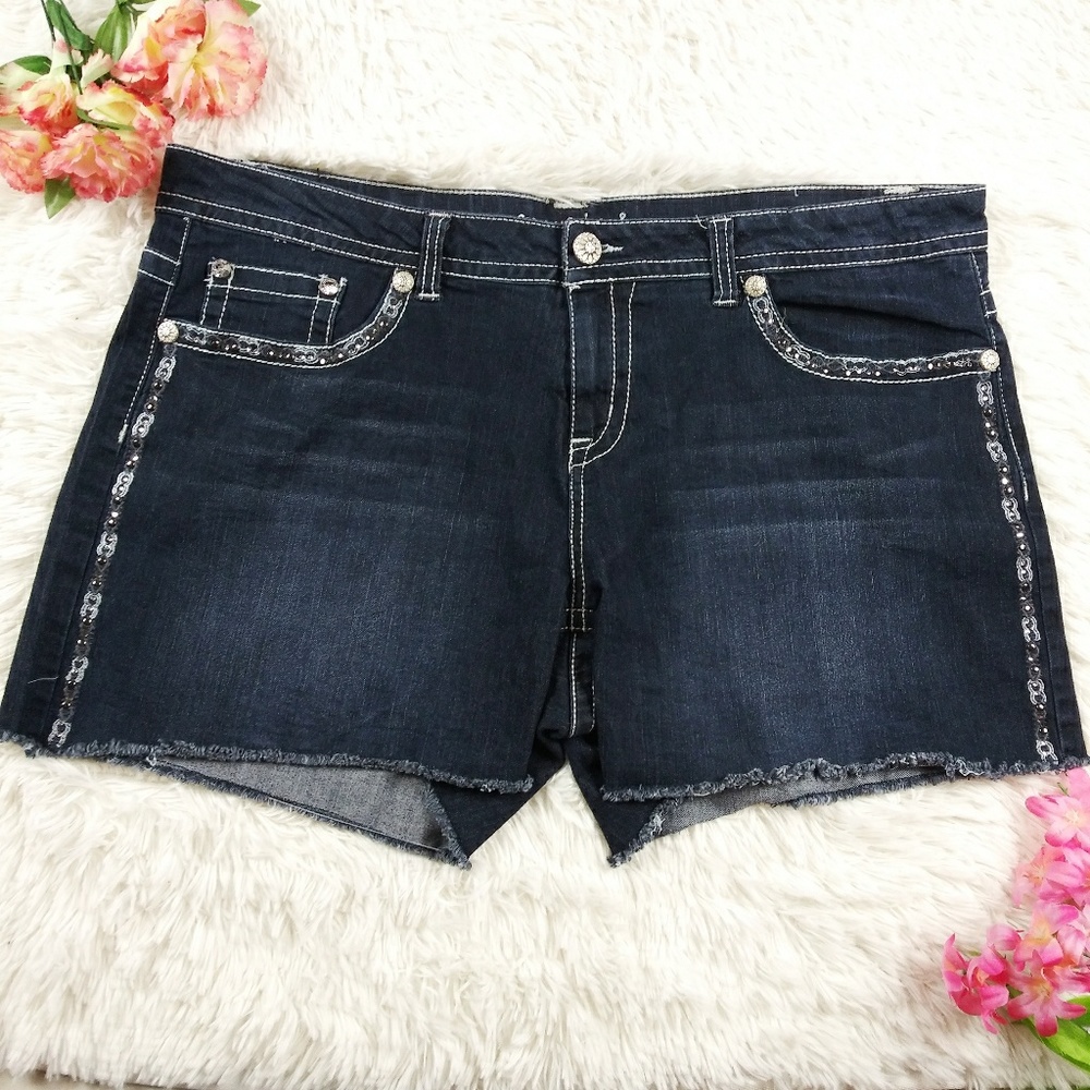 Maurices Straight Distress Women Embellished Short